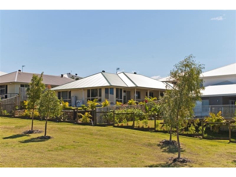 11 Aquarius Street, Reedy Creek QLD 4227