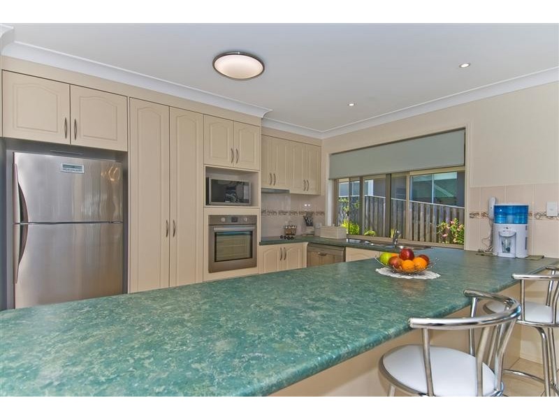 11 Aquarius Street, Reedy Creek QLD 4227