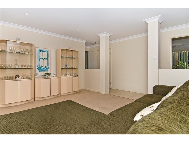 11 Aquarius Street, Reedy Creek QLD 4227