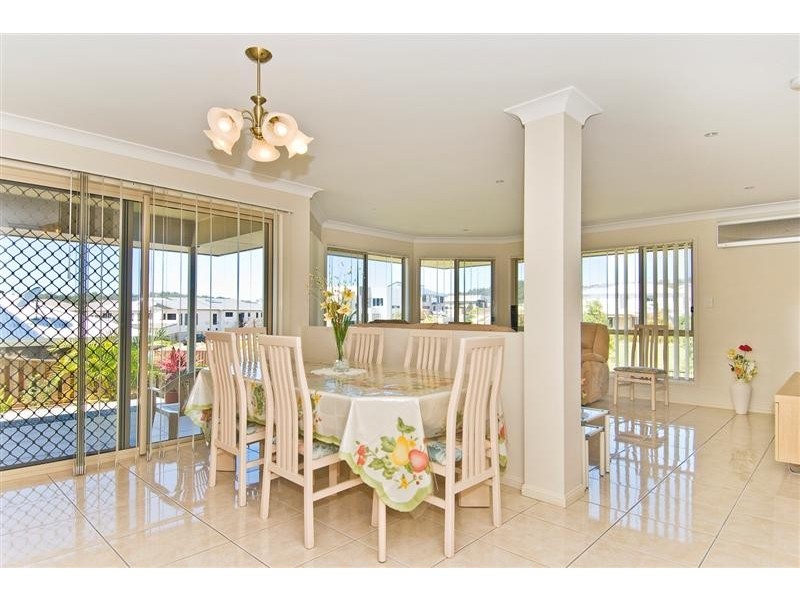 11 Aquarius Street, Reedy Creek QLD 4227