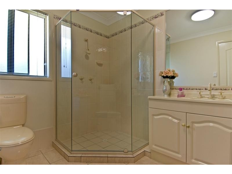 11 Aquarius Street, Reedy Creek QLD 4227