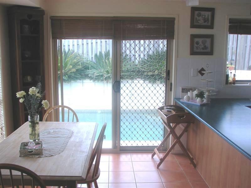 6 Bidwill Court, Elanora QLD 4221