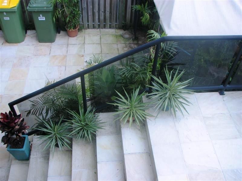 6 Bidwill Court, Elanora QLD 4221