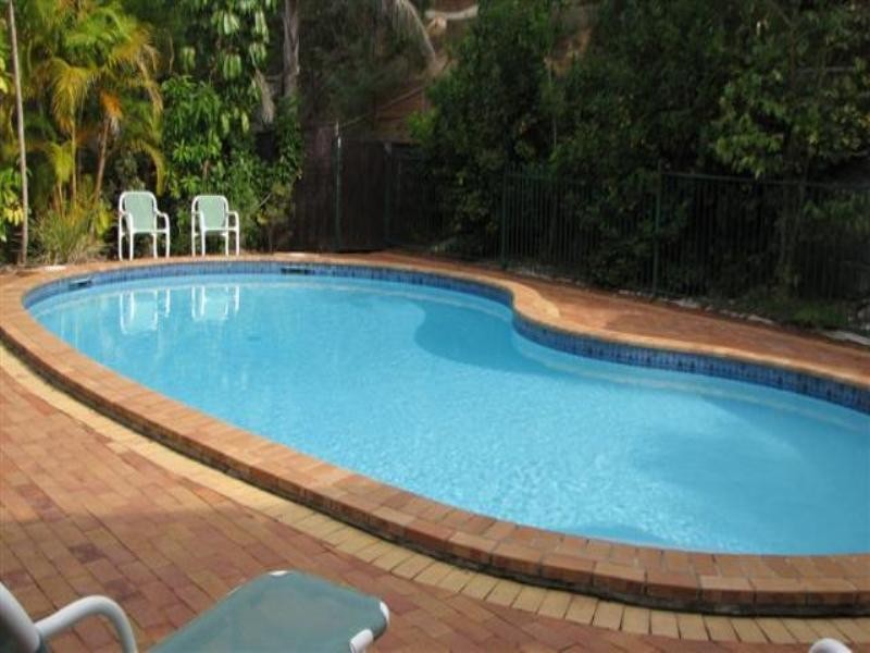 6/130 Plateau Crescent, Carrara QLD 4211