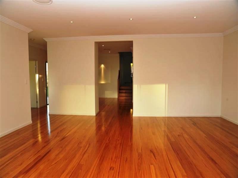 16 Wyangan Valley Way, Mudgeeraba QLD 4213