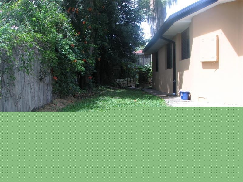 11 Encamp Street, Reedy Creek QLD 4227