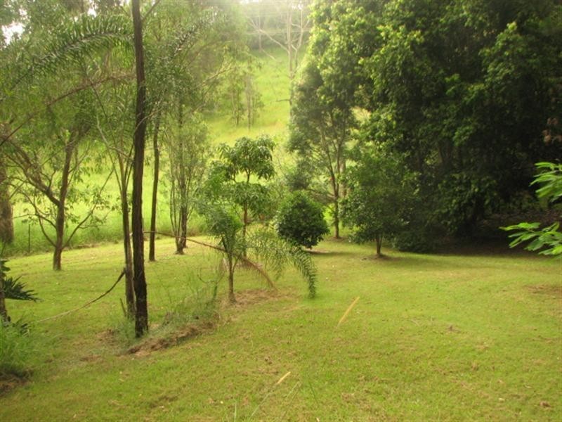 33 Sullivan Road, Tallebudgera QLD 4228