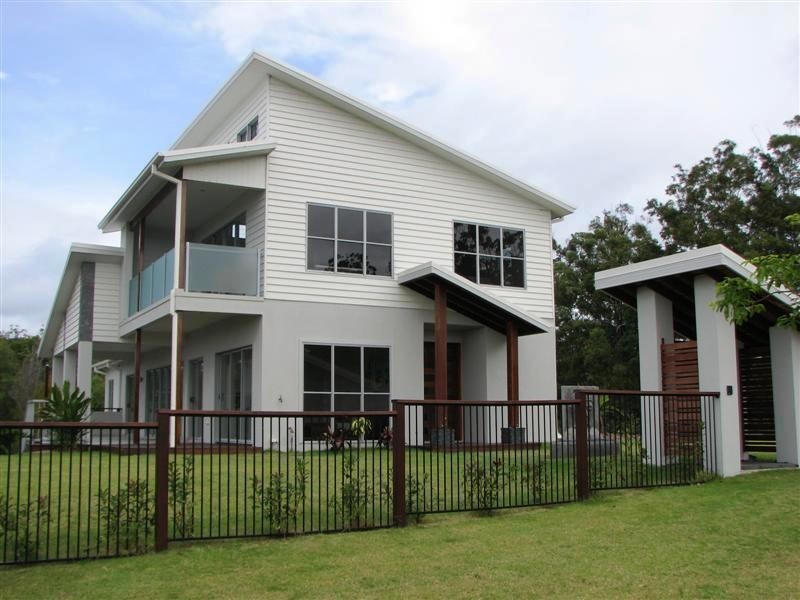 38 Willow Tree Drive, Reedy Creek QLD 4227