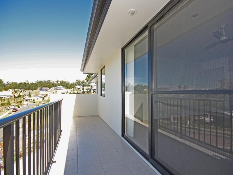 12 Skyburnett, Reedy Creek QLD 4227