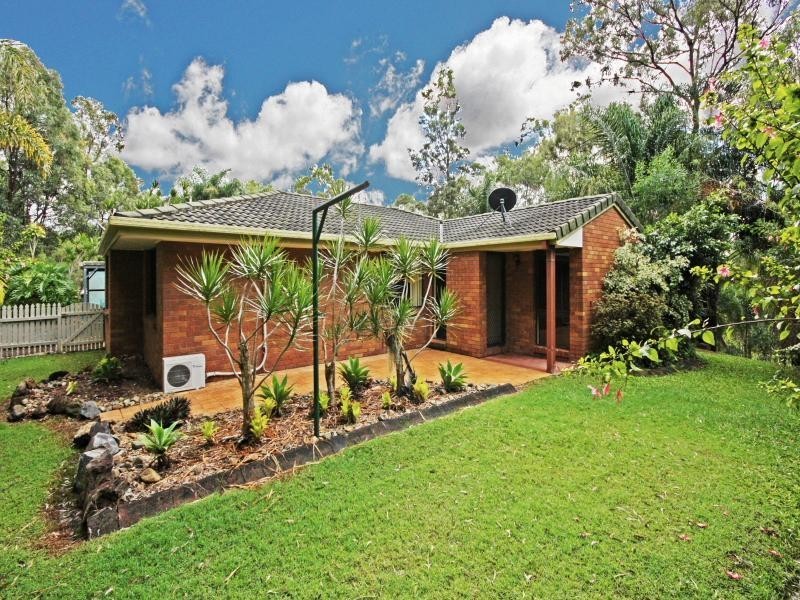 33 Sullivan Road, Tallebudgera QLD 4228