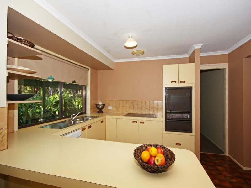 33 Sullivan Road, Tallebudgera QLD 4228