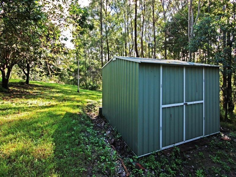 33 Sullivan Road, Tallebudgera QLD 4228