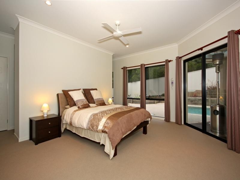 6 Rusty Plum, Reedy Creek QLD 4227