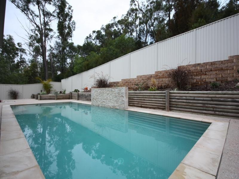 6 Rusty Plum, Reedy Creek QLD 4227