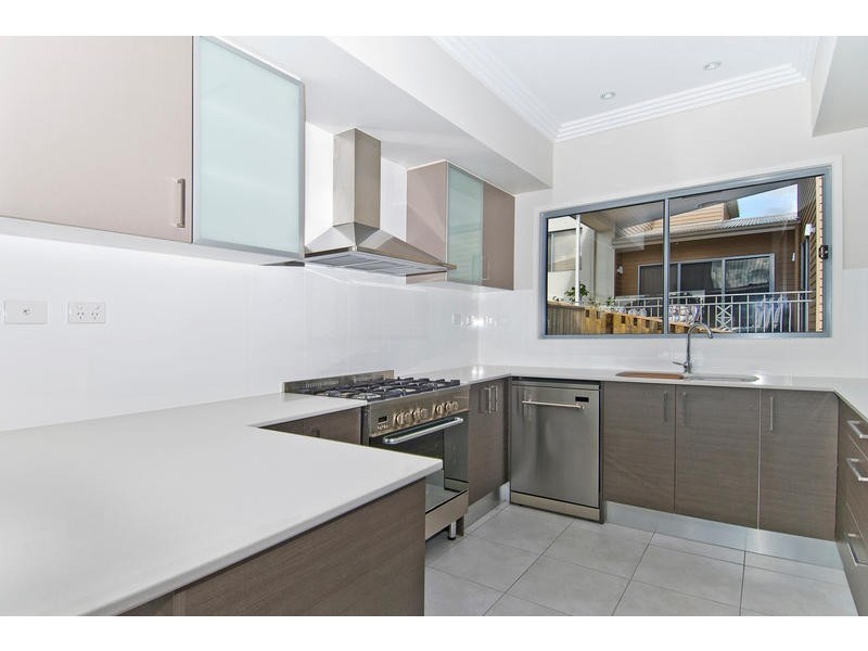 24 Wyangan Valley Way, Mudgeeraba QLD 4213