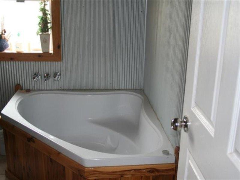 17 Lovell Street, Roma QLD 4455