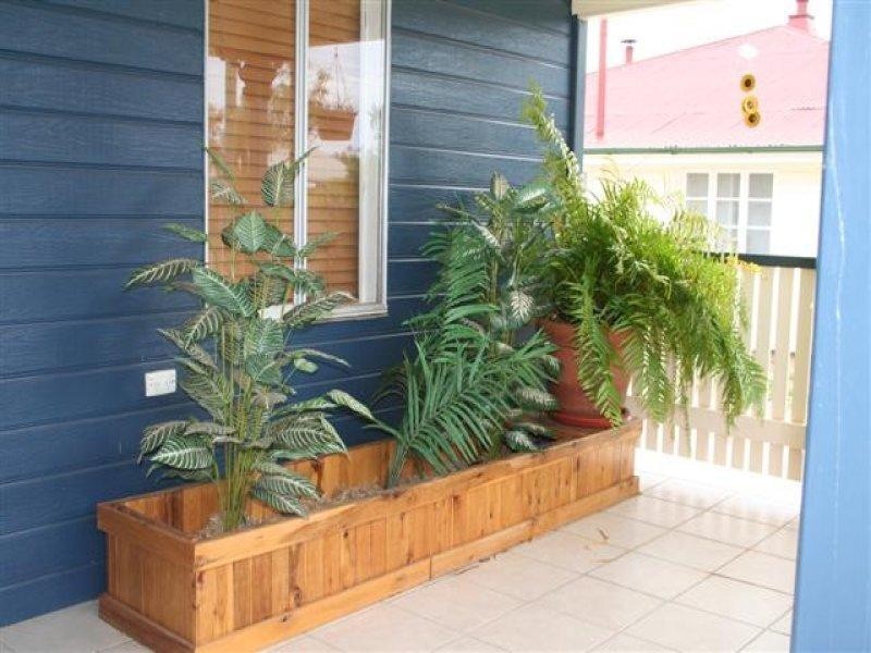 17 Lovell Street, Roma QLD 4455