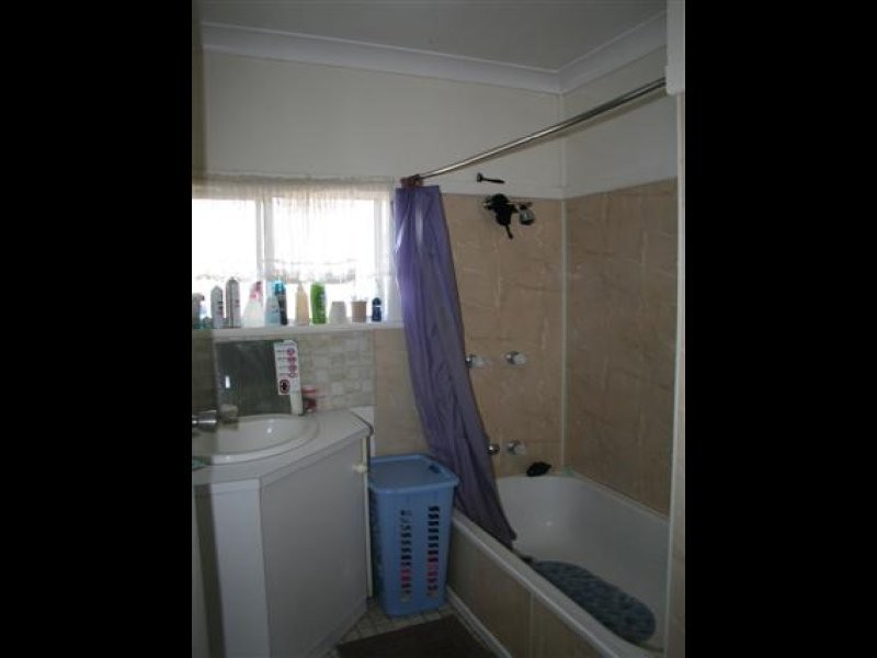 49 Ivy Street, Roma QLD 4455