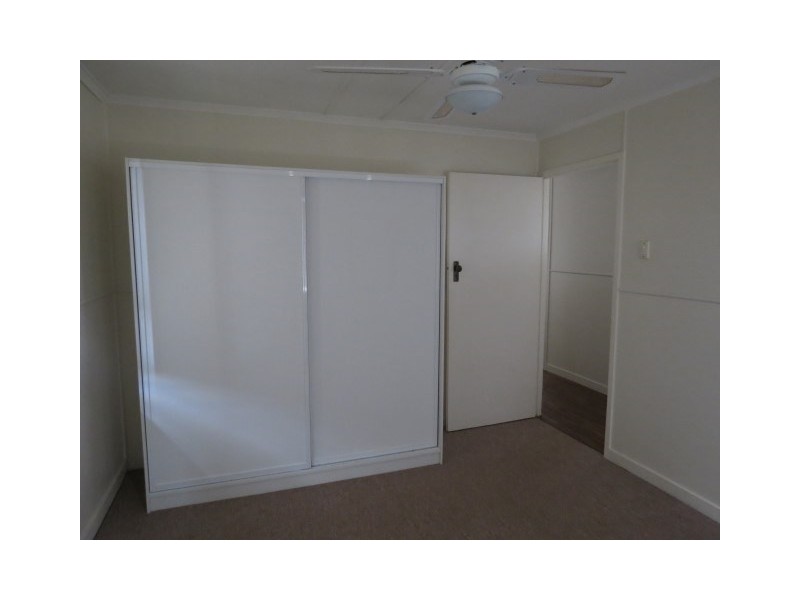 122 Currey, Roma QLD 4455