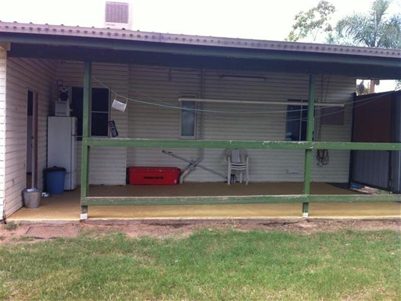 25 Wright Street, Roma QLD 4455