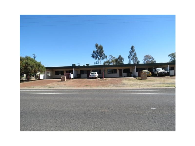 1/93-95 Miscamble Street, Roma QLD 4455