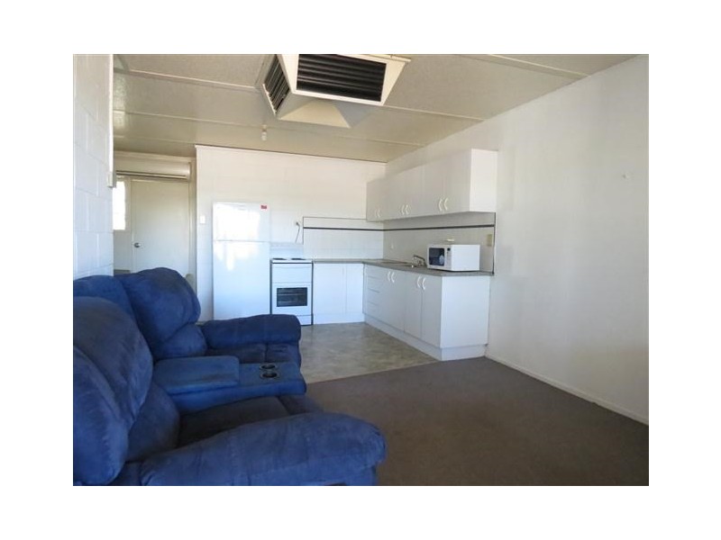 1/93-95 Miscamble Street, Roma QLD 4455