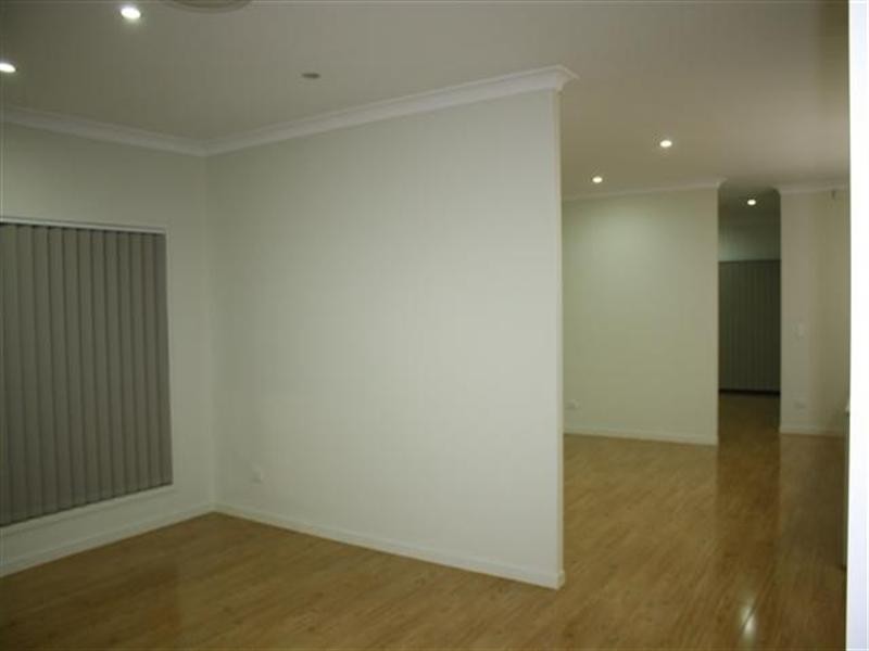 17 Beetson Drive, Roma QLD 4455