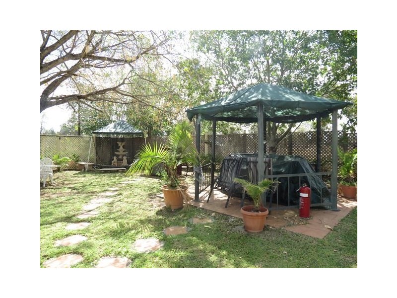 9 Lalor Lane, Roma QLD 4455