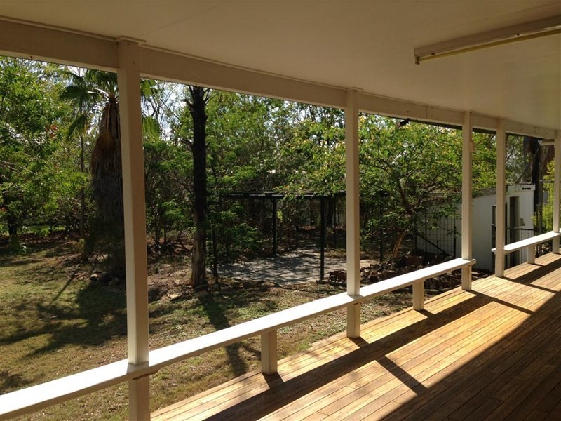 8-10 Laman Street, Roma QLD 4455