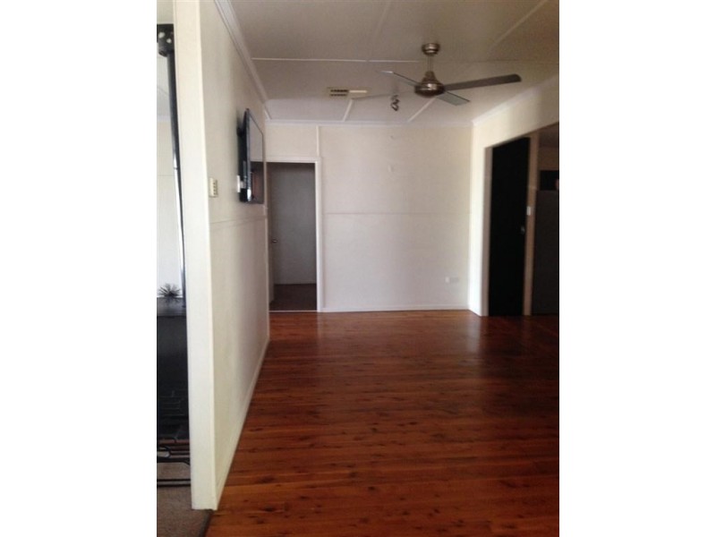 8-10 Laman Street, Roma QLD 4455