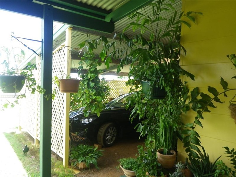 5 Elmer Street, Roma QLD 4455