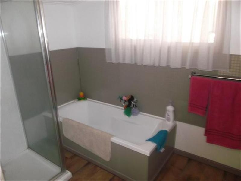 23 Arthur Street, Roma QLD 4455