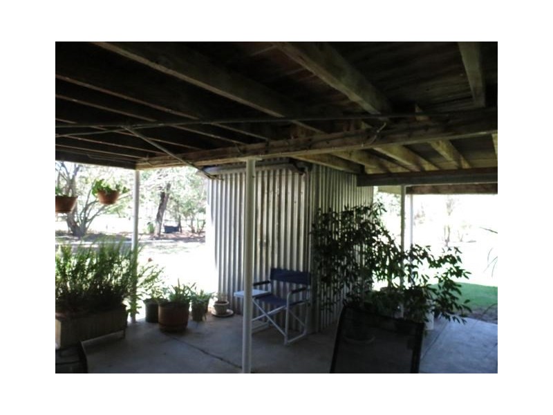 41 Northern Road, Roma QLD 4455