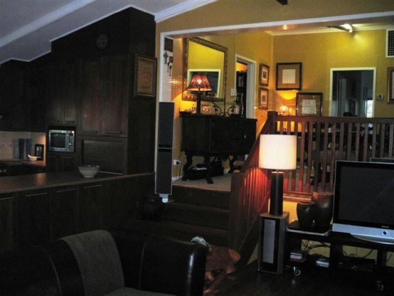 34-38 Edwardes Street, Roma QLD 4455