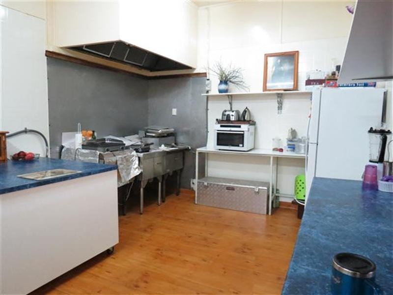 32 Cambridge Street, Mitchell QLD 4465