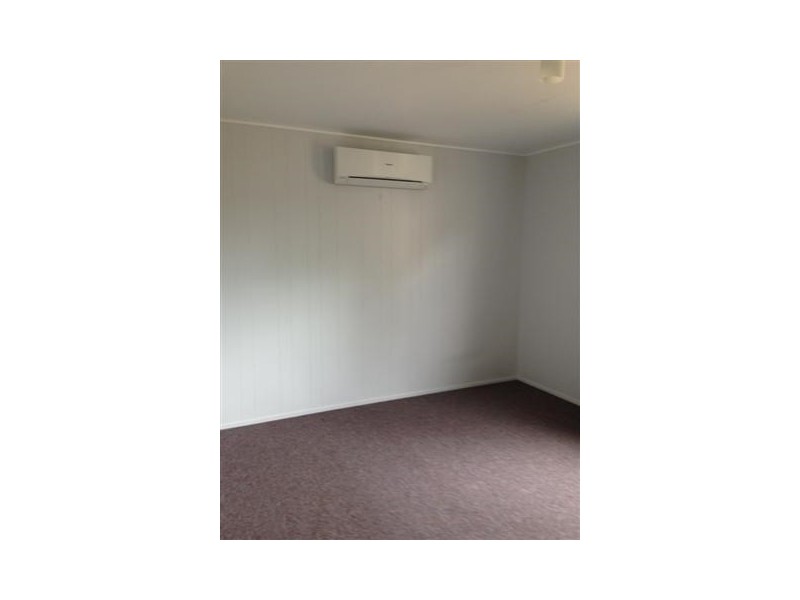 19 Chrystal Street, Roma QLD 4455