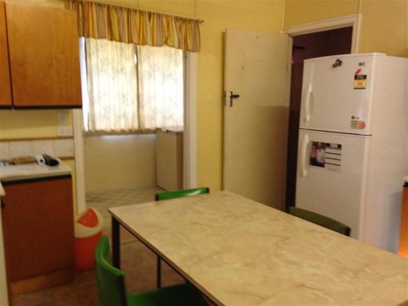 16B Bowen Street, Roma QLD 4455