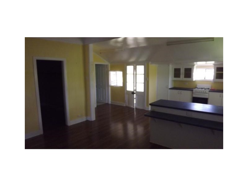 55 High Street, Wallumbilla North QLD 4428