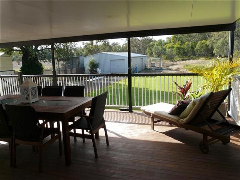 234 Edwardes Street, Roma QLD 4455