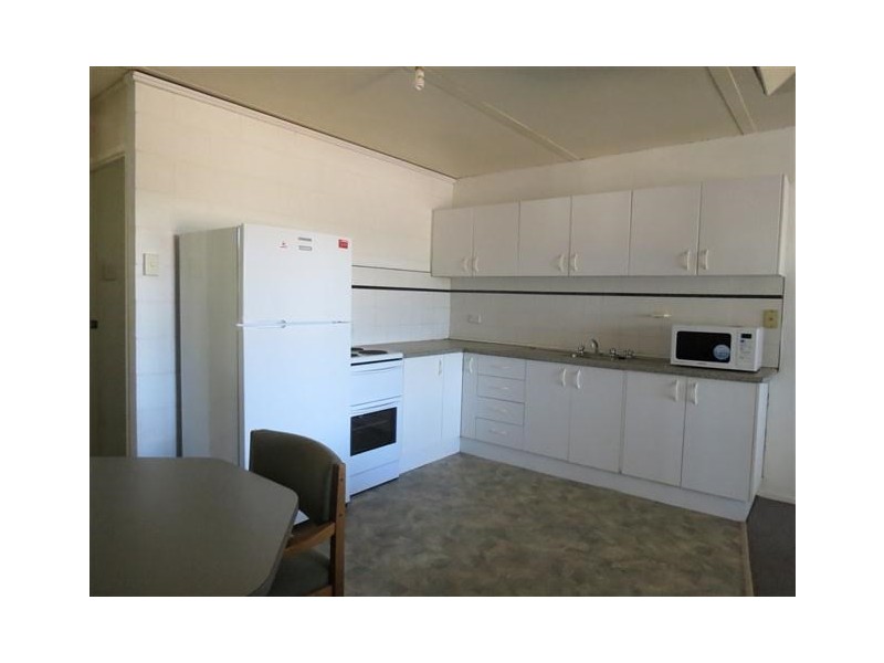 2/91-95 Miscamble Street, Roma QLD 4455