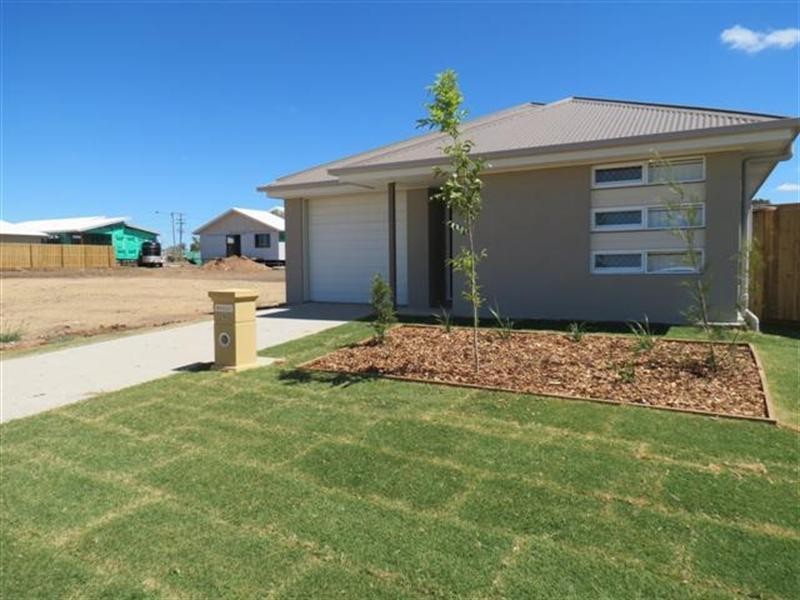 5 Wattle Court, Roma QLD 4455