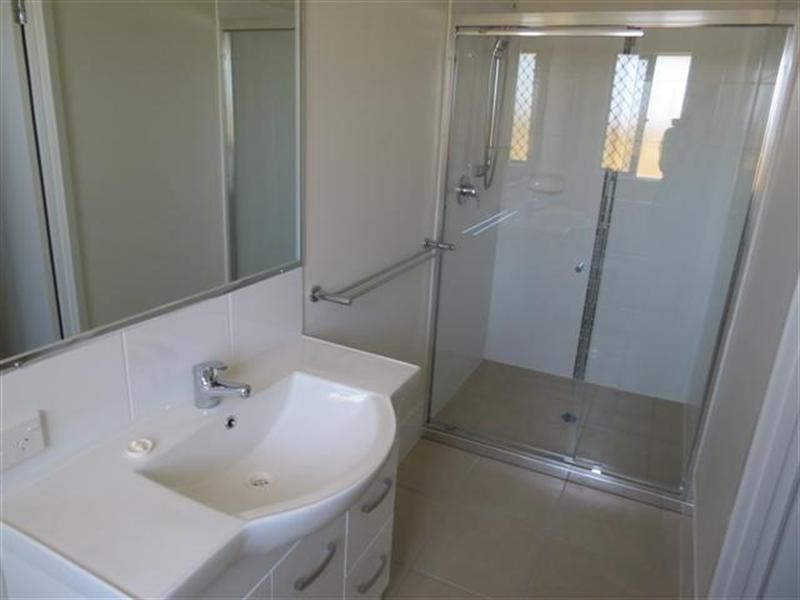 230 McDowall Street, Roma QLD 4455