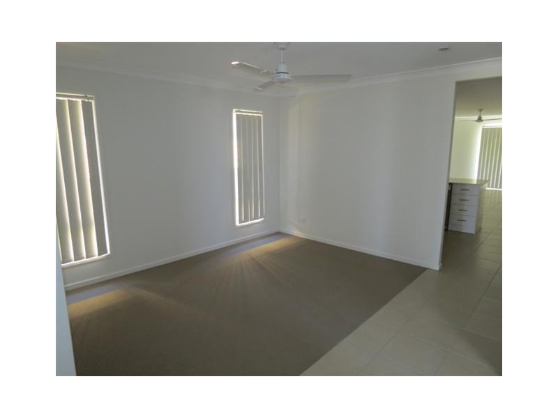 3 Lomandra Avenue, Roma QLD 4455