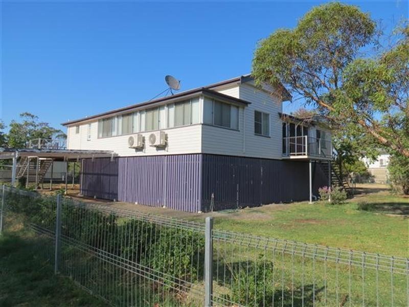 2 Gregory Street, Roma QLD 4455