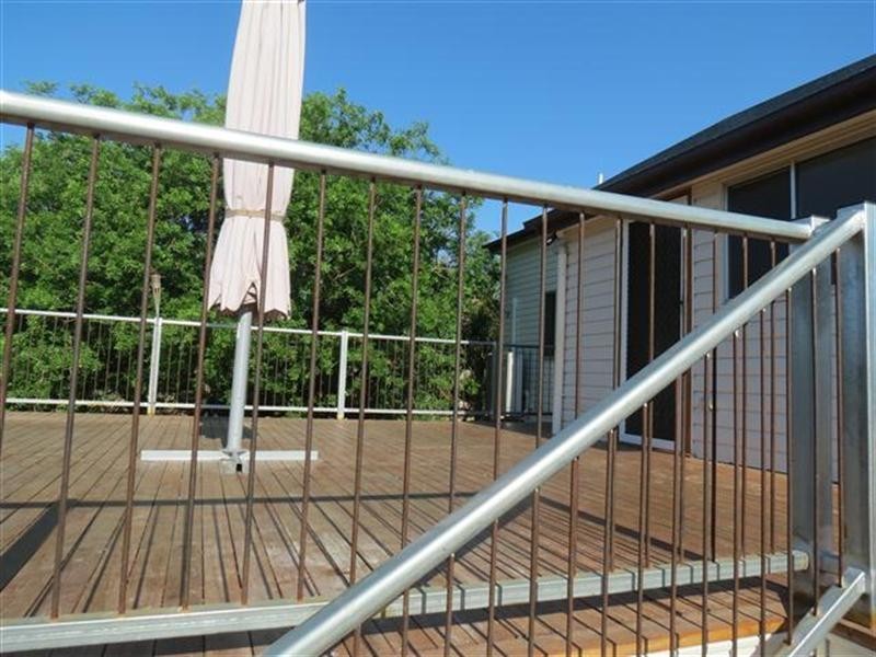 2 Gregory Street, Roma QLD 4455