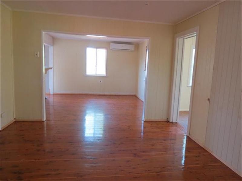 2 Gregory Street, Roma QLD 4455
