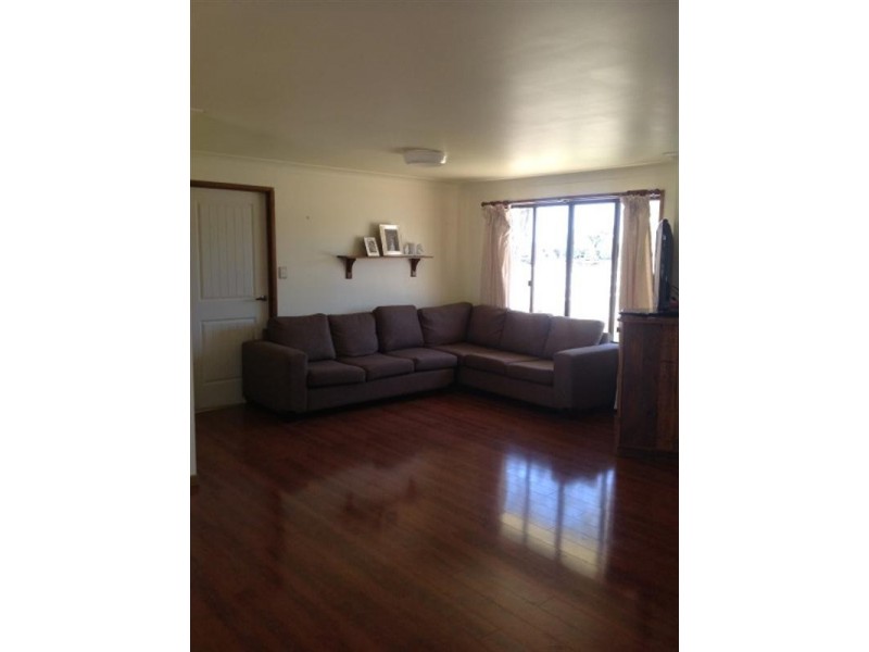 119 Roslyn Drive, Roma QLD 4455