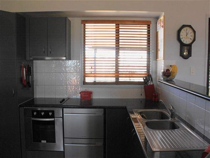 110 Six Mile Road, Roma QLD 4455