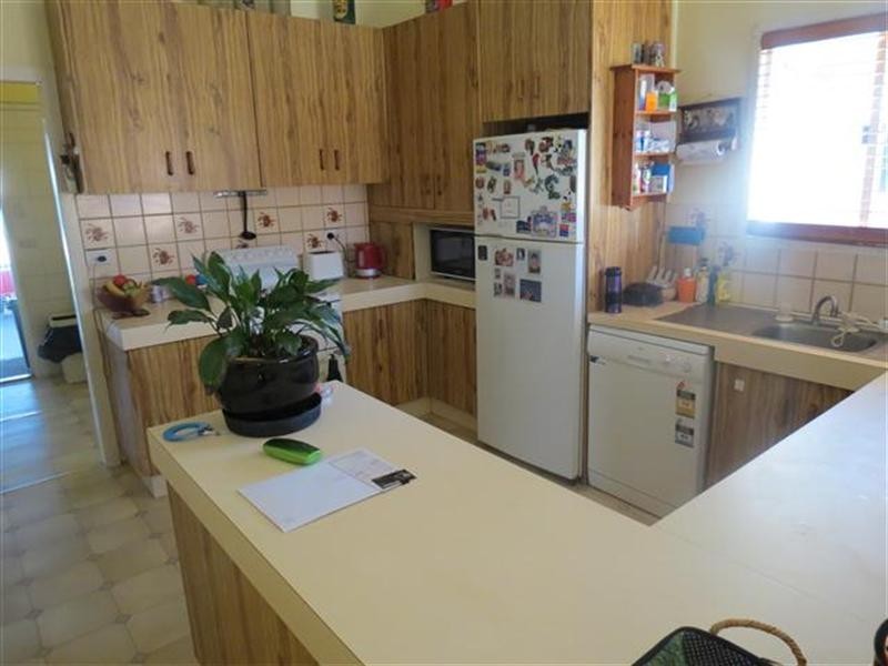 58 Hawthorne Street, Roma QLD 4455