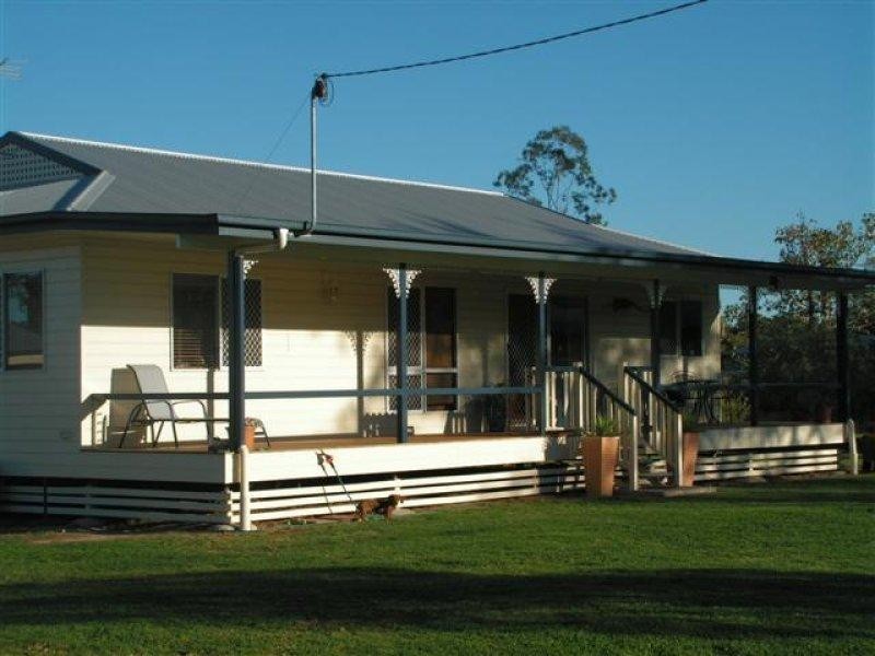 247 Edwardes Street, Roma QLD 4455